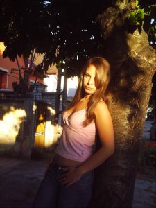 Eszter - Bild 1