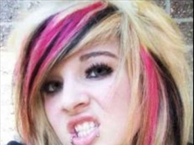 Emo-Girl - Bild 2