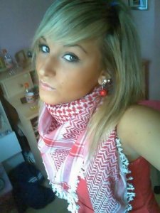 xXFreaQyliiCiousXx - Bild 3