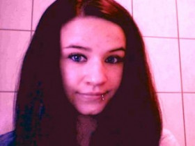 DeceptivelyReal - Bild 1