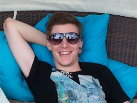 DenniZ - Bild 1