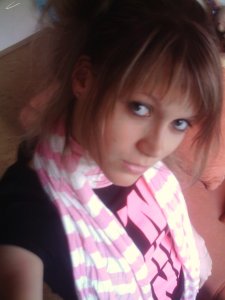 Polly. - Bild 1