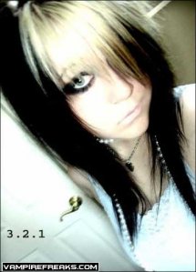EMOGIRLI - Bild 7
