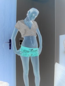 ShineeY - Bild 2