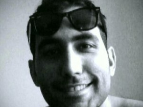 DanialDanial - Bild 1