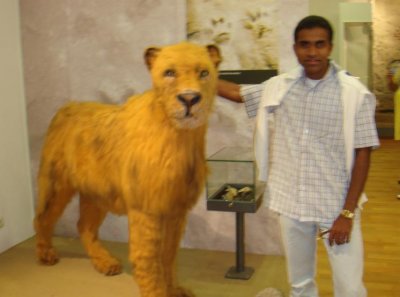 Santhosh30 - Bild 3