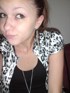 CynThiia - Bild 1