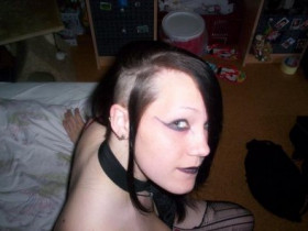 metalgirl - Bild 3