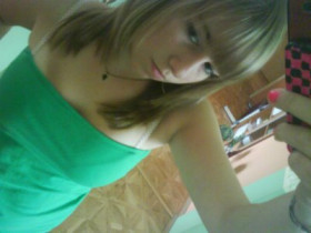 monii - Bild 1