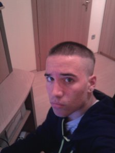 Emoboy16 - Bild 2